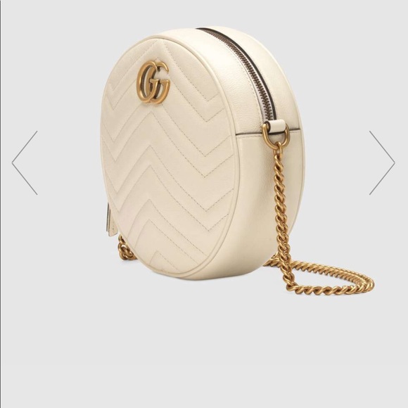 Authentic Gucci GG Marmont Round Shoulder Bag - Picture 2 of 8